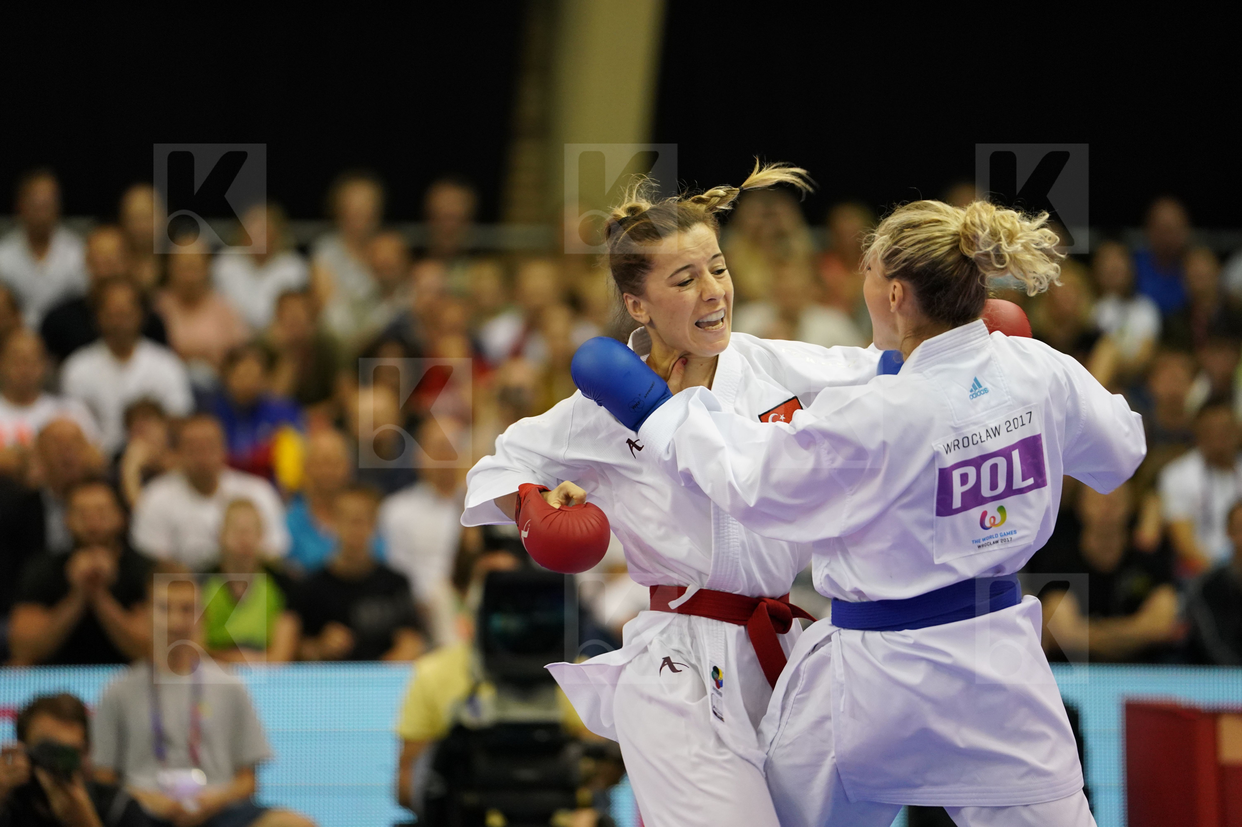 bronze match Female Kumite -50kg Nowakowska Madgalena Ozcelik Serap Poland Turkey
